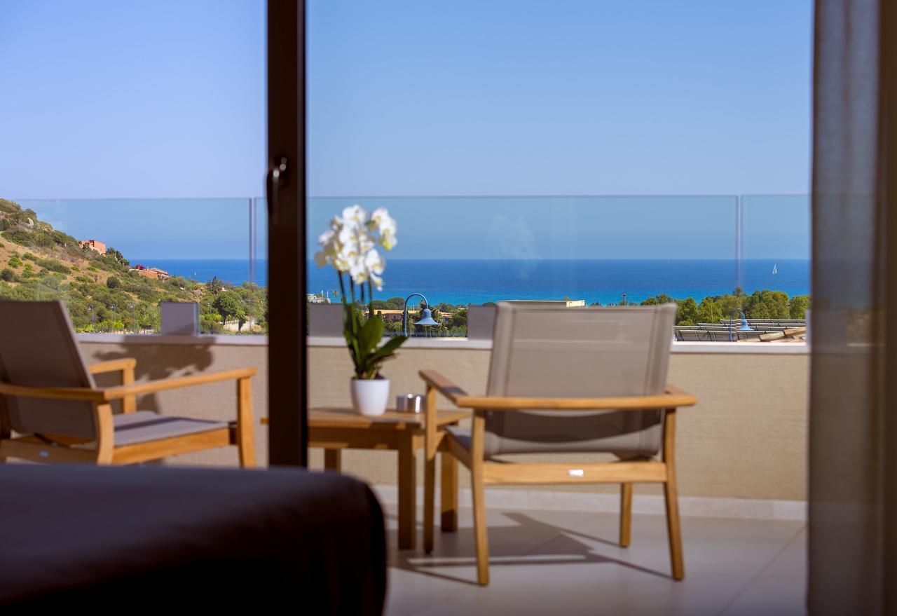 Domu Simius Life Style Hotel Villasimius Exteriör bild