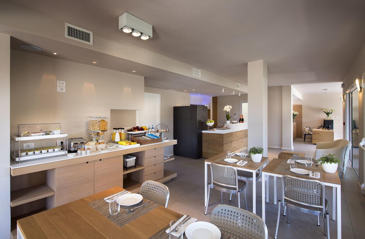 Domu Simius Life Style Hotel Villasimius Exteriör bild