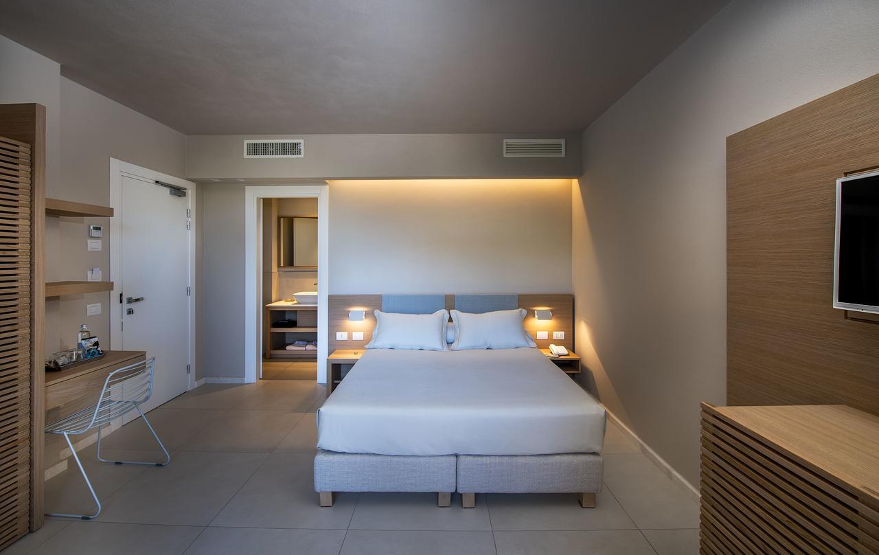 Domu Simius Life Style Hotel Villasimius Exteriör bild