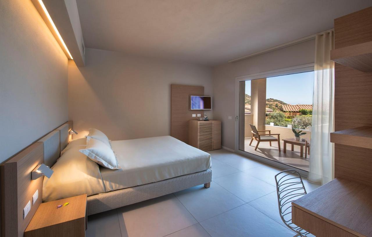 Domu Simius Life Style Hotel Villasimius Exteriör bild
